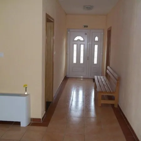 ゲストハウス D & J Pansion